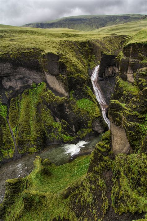 Fjaðrárgljúfur Canyon Iceland Guilhem De Cooman Flickr