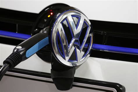 Volkswagen Financial Services Creates Fully Electric Car Fleet Ineews