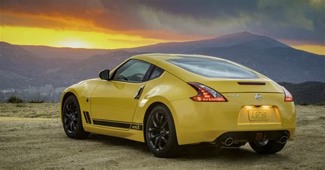 Nissan 370z Heritage Edition Is A Commemorative Coupe Model For The Us