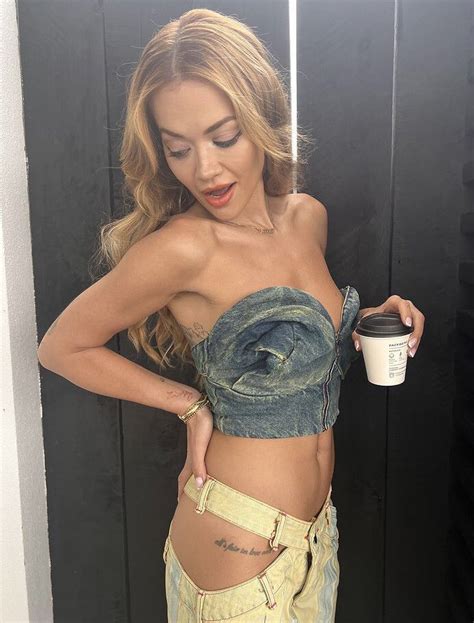 Sexycelebs On Twitter Love Rita Showing Off Her Sexy Hips