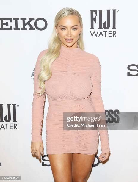 Lindsey Pelas Photos And Premium High Res Pictures Getty Images