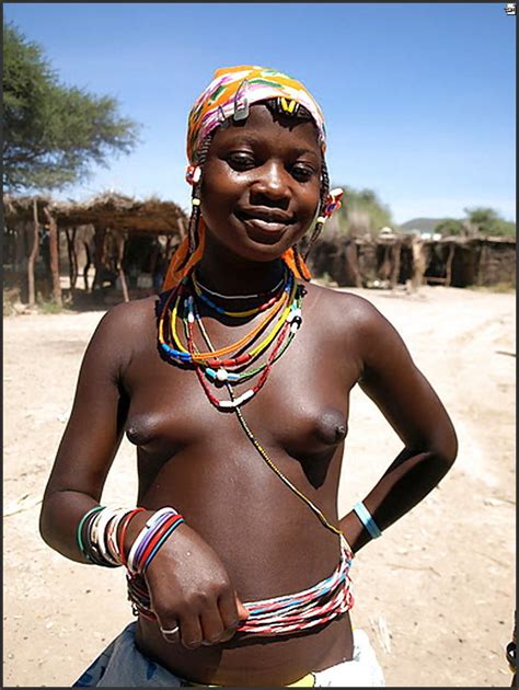 African Tribe Female Naked Nude