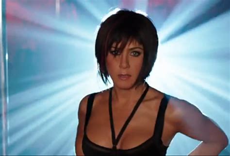 Jennifer Aniston Is Smokin’ Hot In ‘we’re The Millers’ [red Band Trailer]