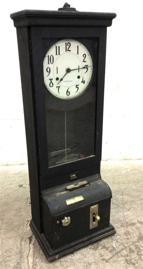 #easy #planday #punchclocks #time #attendance #restaurants #retail pic.twitter.com/7dkmzvxtuh. Vintage International Electric Punch Time Clock