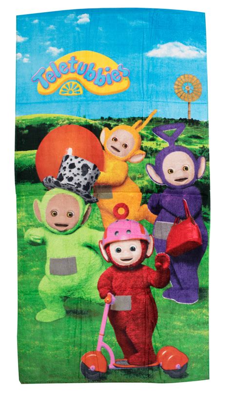 For beach and bath, swimming and holiday. Girls Boys Official Character Towels Bath Swim Kids ...