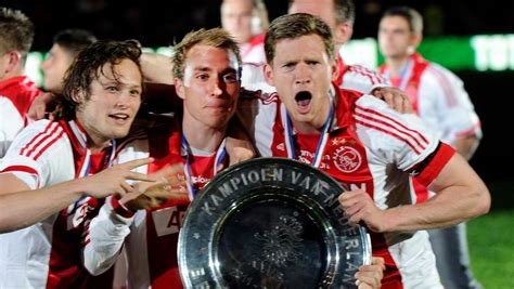 Away with estonia (02/09), at home against the czech republic (05/09) and away with belarus (08/09, in kazan). Jan Vertonghen over zijn Amsterdam: 'Mijn leven is hier ...