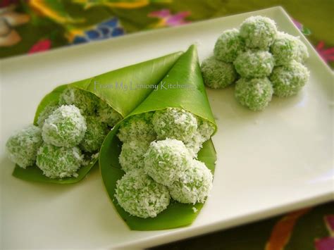 Sedap bila makan rasa manis gula melaka @ nisan. Buah Melaka or Onde-Onde - Lisa's Lemony Kitchen