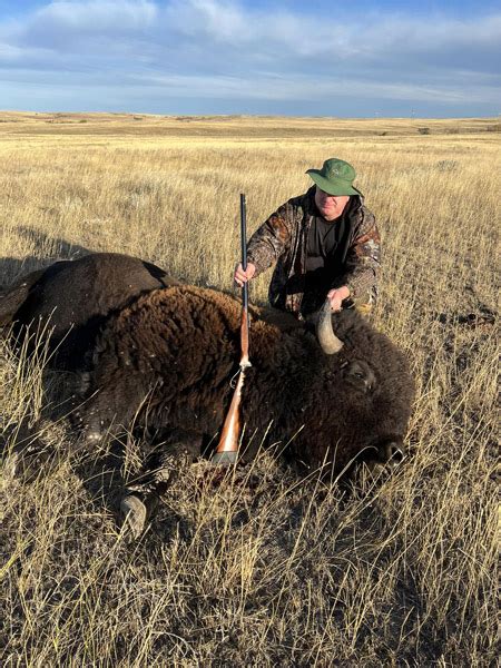 Bison Hunts Buffalo Hunts Bison Hunting Buffalo Hunting South Dakota