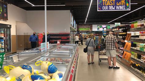 Aldi holiday hiring: How much they pay, what jobs are available in AZ