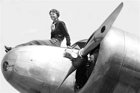 Pilot Amelia Earhart Sitting On Plane Old Photo Picture Poster Print