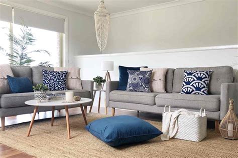 How To Decorate With Scatter Cushions Australia Simply Cushions