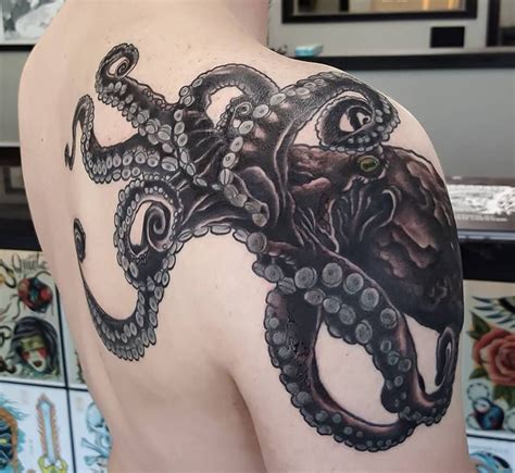 Octopustattooguys Kraken T Towierung Schulter Tattoo T Towierungen