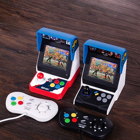 Mini Game Console 35 Inch Aracade Retro Handheld Game With 40