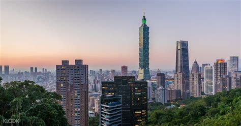 Like the empire state building, the eiffel tower, and the late jinmao tower in shanghai. Taipei 101 Observatory Ticket