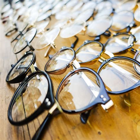 Considerations When Buying Prescription Glasses La Jolla Ca