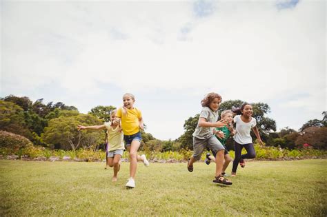 Juegos Para Niños En El Parque ¡ideas Para Divertirse Al Aire Libre