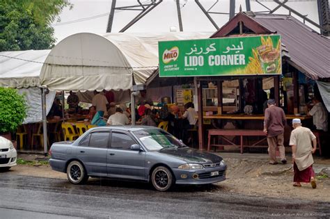 35 1991 tentang sungai, menyebutkan pengertian bantaran sungai adalah lahan pada kedua sisi sepanjang palung sungai di hitung dari tepi sampai. KEDAI MAKAN BEST DI KELANTAN: Lido Corner atau #Nasi #Sup ...