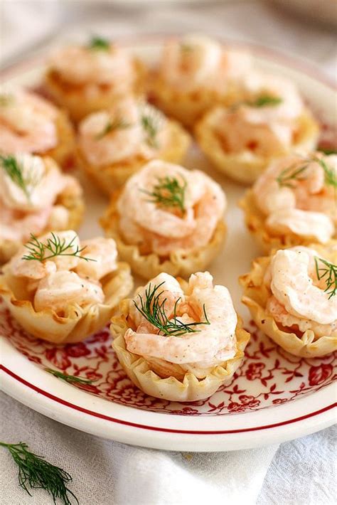 If fresh shrimp are to be served, devein and wash shrimp. Easy Shrimp Salad Bites | Recipe | Appetizer recipes, Mini ...