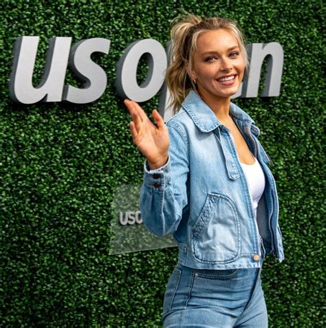 picture of camille kostek