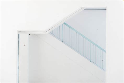 Sep 14, 2020 · make a miniscule wall noteworthy with a chalkboard and motivational artwork. How to Paint Staircase Walls Neatly Without Ruining the Staircase