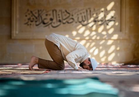 Muslim Praying Stock Photos Pictures And Royalty Free Images Istock