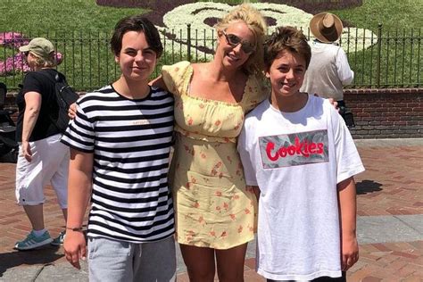 Photos Of Britney Spears With Her Sons Jayden And Sean Preston