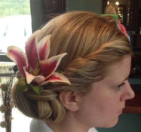 Sophisticated Updo Creative Hairstyles Hair Styles Hair