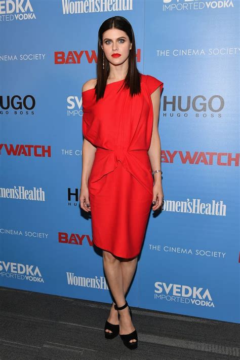 Alexandra Daddario At Cinema Society Baywatch Screening In New York 05