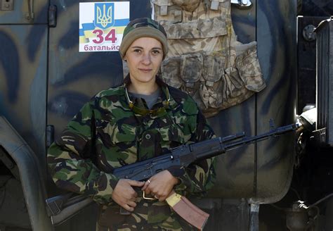 Putins War Ukrainian Women On The Front Line