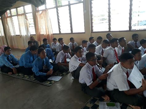 Menyediakan platform bagi perkongsian maklumat dan idea dalam perancangan dan. Perhimpunan Abad ke 21 : Slot bersama Guru2 Penasihat ...