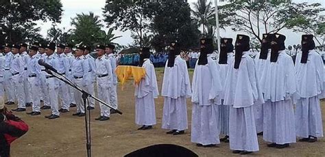 Uniknya Paskibra Tasikmalaya Pakai Cadar, Pria Wanita Dipisah | Muslimina
