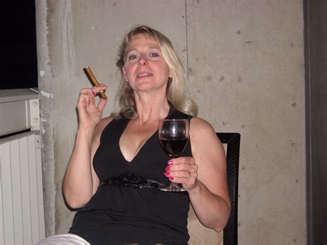 Imad services 100+ clients, men and women, to improve their dating lives through authentic communication skills. Layers of the Ongion: Sometimes a cigar isn't just a cigar