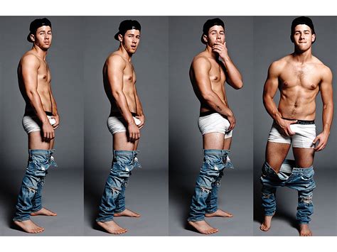 Nick Jonas S Shirtless Photos Get Him Teased By Brothers Kevin And Joe