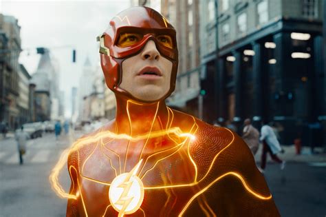the flash người hùng tia chớp có ‘cứu được vũ trụ dc