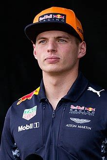 So he was born with dual nationality: Max Verstappen — Wikipédia