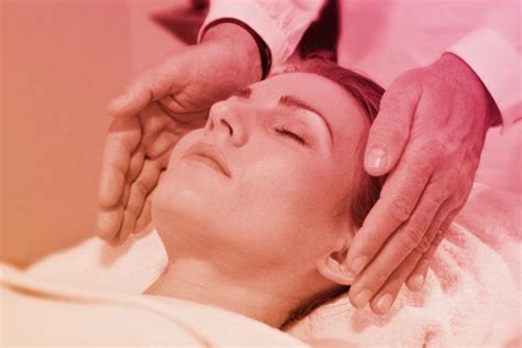 Listen What To Look For In A Full Body Massage Unique Salon
