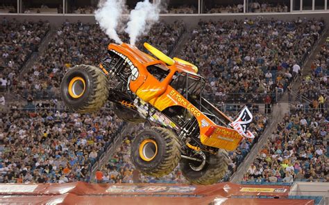 Image El Toro Loco Snout Monster Trucks Wiki Fandom Powered