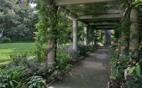 Beautiful Covered Walkway Walkway Garden Landscaping