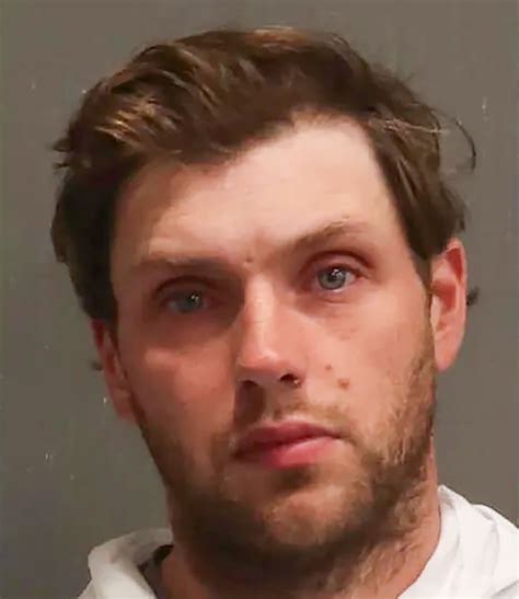 Ex-NHLer Bobby Ryan thanks fans in post-arrest tweets