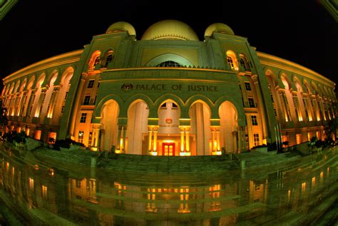 Reminiscent of the taj mahal , the palace of justice brings elements of mughal architecture of india to the federal capital of malaysia. File:Fish-eye photo of Palace of Justice, Putrajaya ...