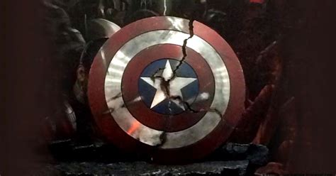 Broken Shield Captain America Important Wallpapers
