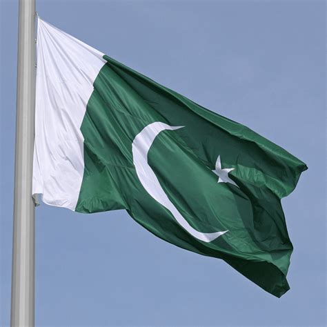 Pakistan Flag 3x5 Ft Flag Islamic Republic Of Pakistan Flag Indoor