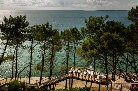 Découvrez les horaires, comment s'y rendre, comparez les prix, réservez et regardez les photos et expériences Photographe EVJF Corniche et Dune du Pilat - Anne