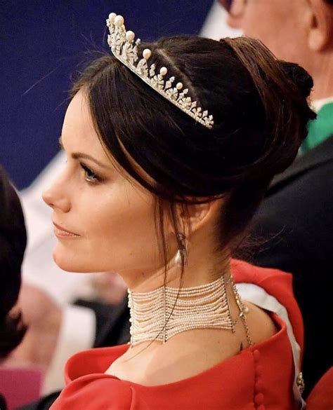 Catykateandtheroyals On Twitter Princess Sofia Looks Amazing In Red