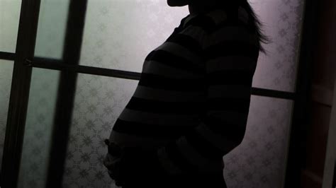 Mentally Ill Pregnant Woman Forced To Give Birth Alone In Florida