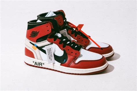 A Fully Detailed Look At The Off White X Jordan 1 House Of Heat