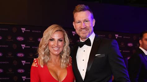 Na przedmieściach adelajdy w południowej australii. AFL 2020: Nathan Buckley wife, Collingwood coach, Tania ...