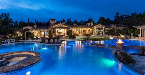 We did not find results for: Here's what Kawhi Leonard's massive new house looks like