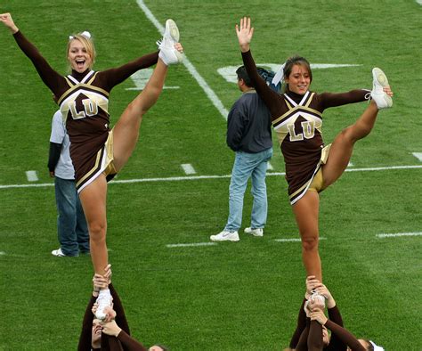 Cheerleader Co Captains With Acrobatic Move Lehigh Univers… Flickr