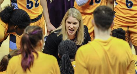 Duffy Reaches Milestone With Victory By Marquette Women S Team Yahoo Sports
